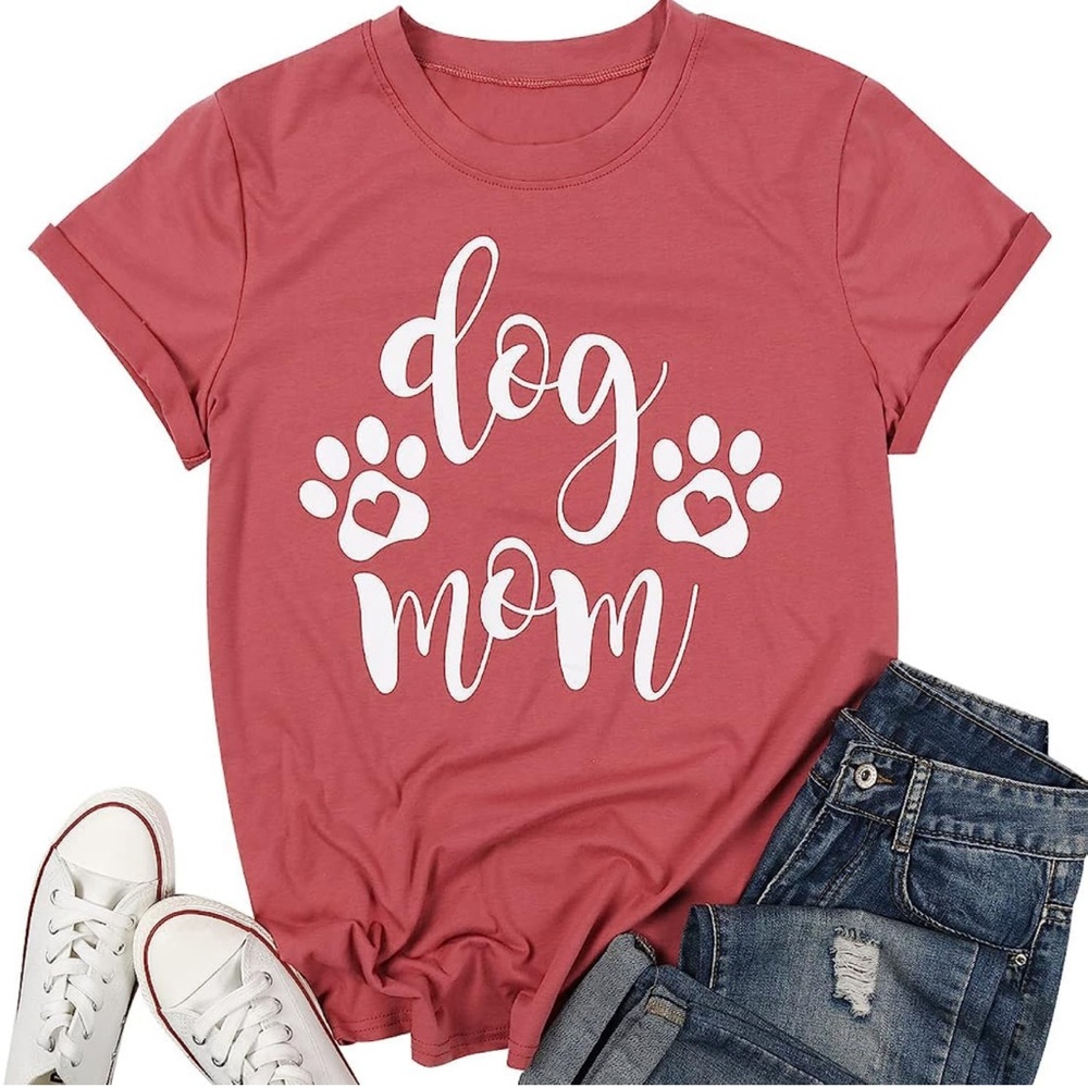 Dog Mom T-Shirt